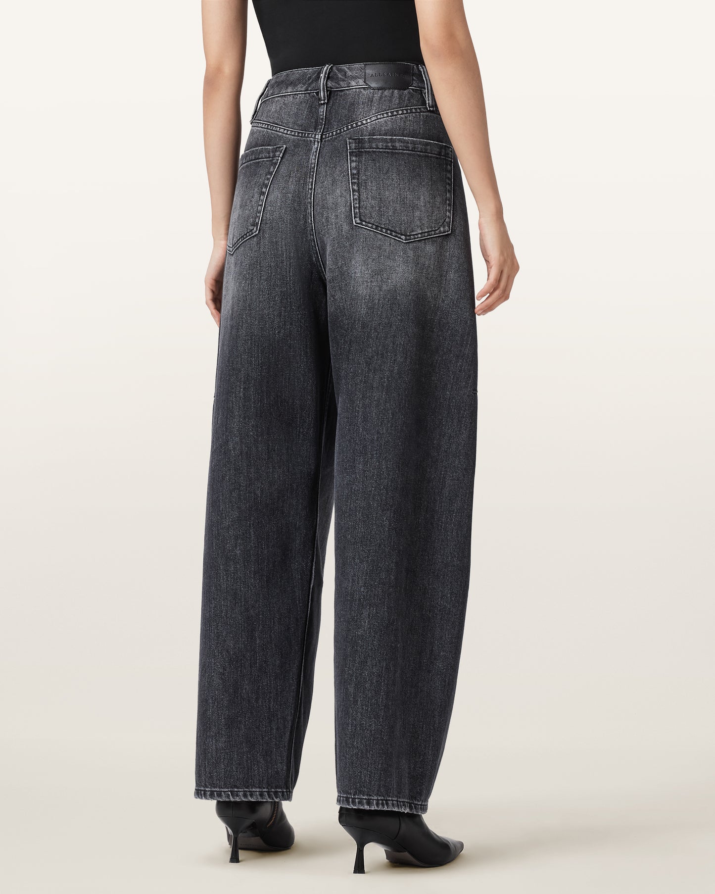Carter Barrel Jean