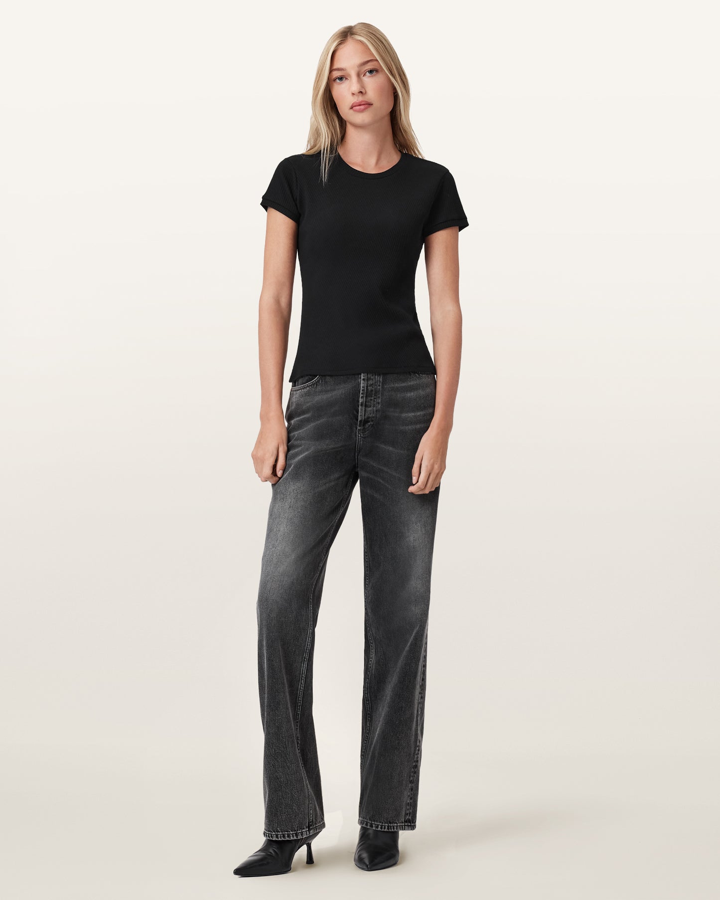 Gia SS Tee