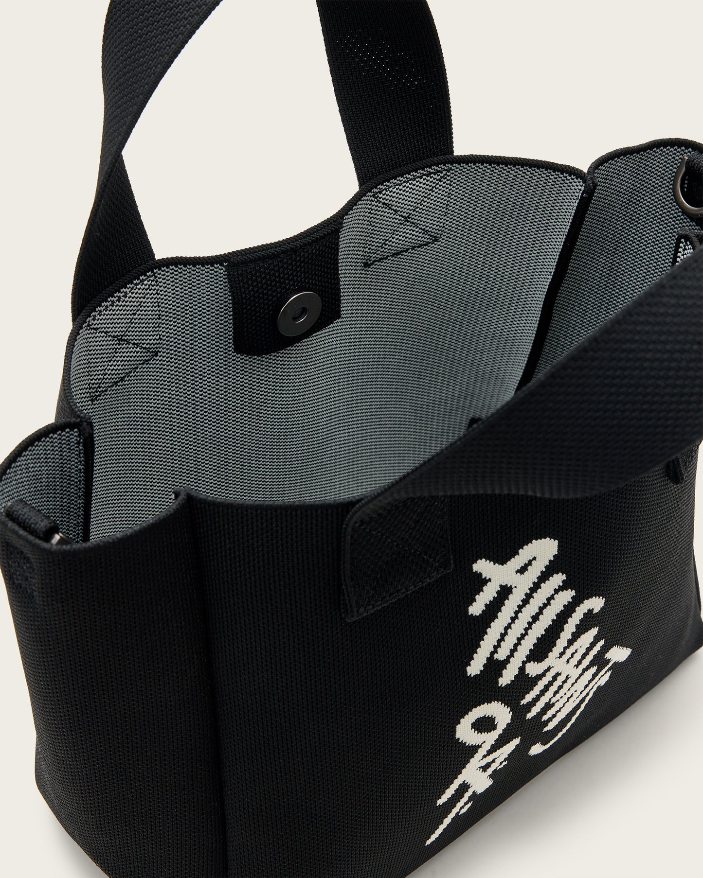 Izzy Mini Spray Tote