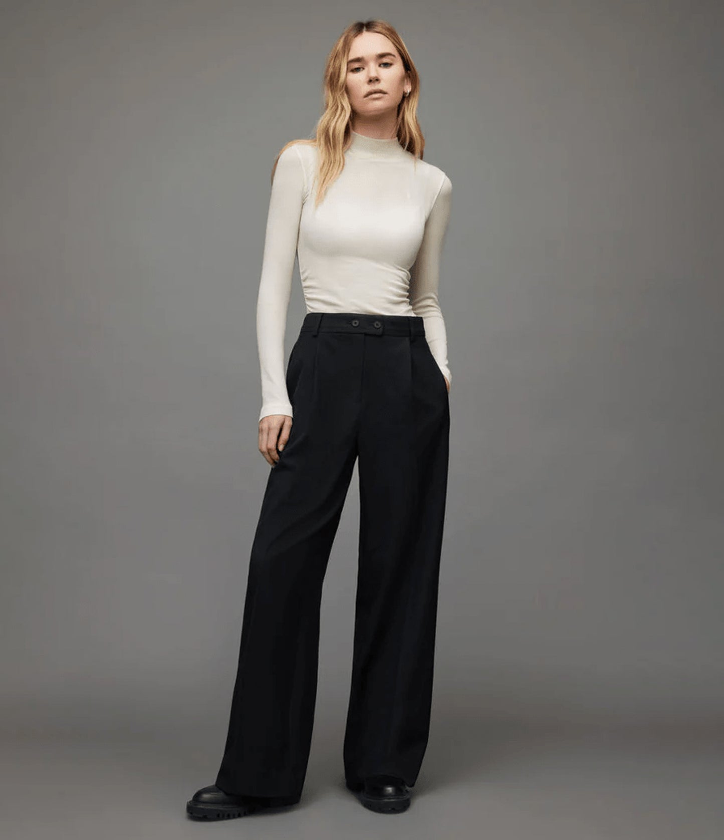 Francesco Rina Roll Tee
