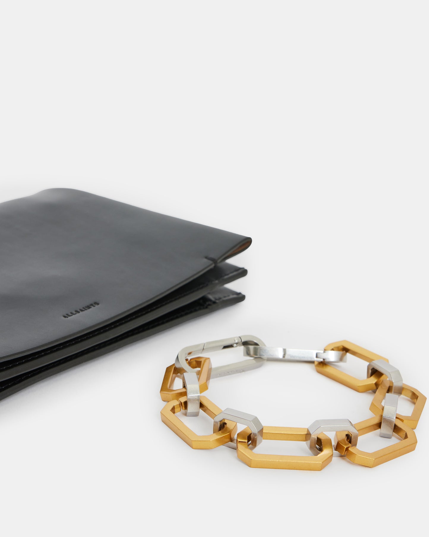 Yua Clutch Bag