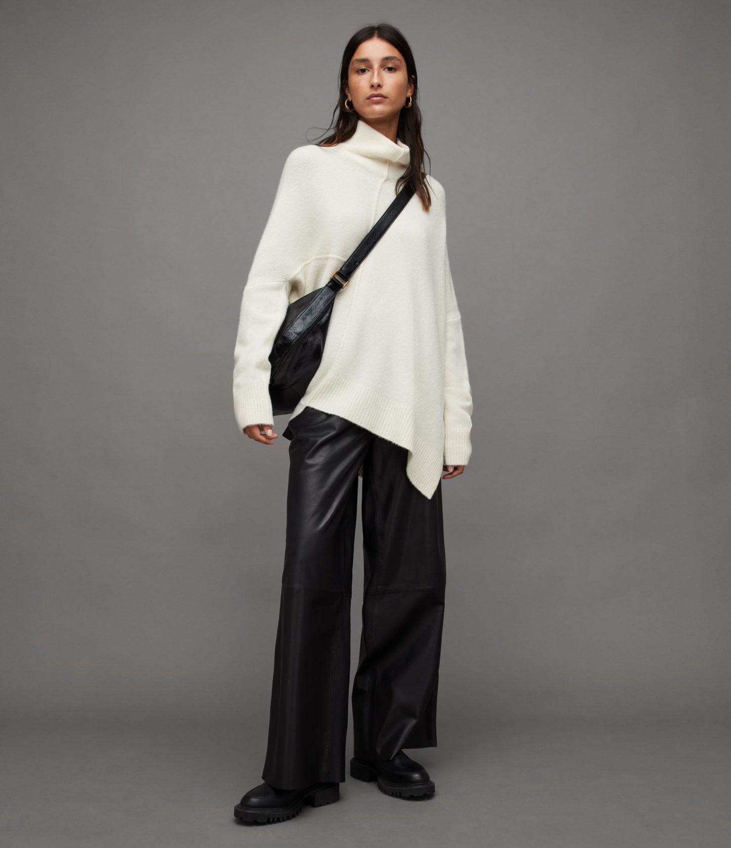 Lock Roll Neck