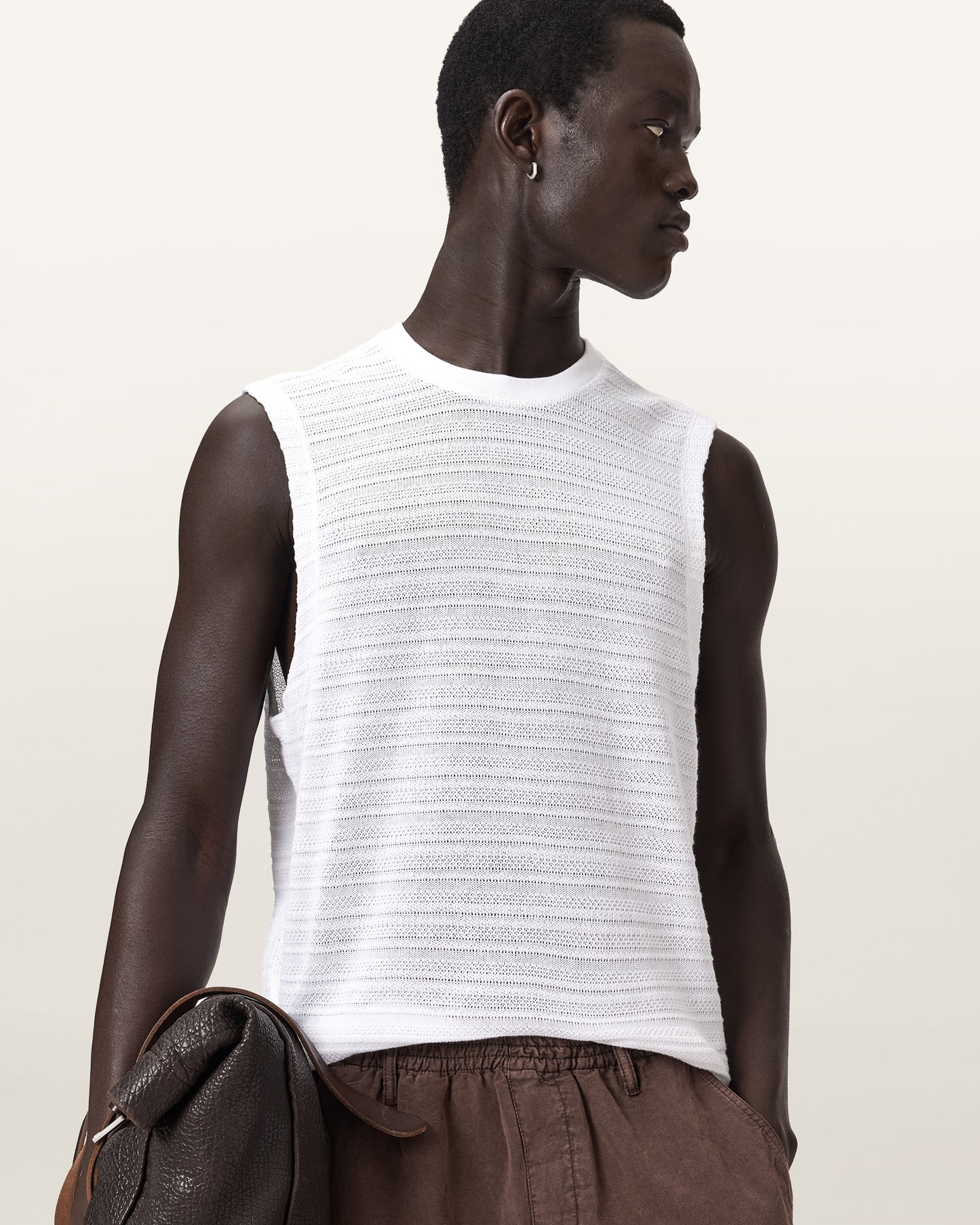 Cove SL Crew Tee