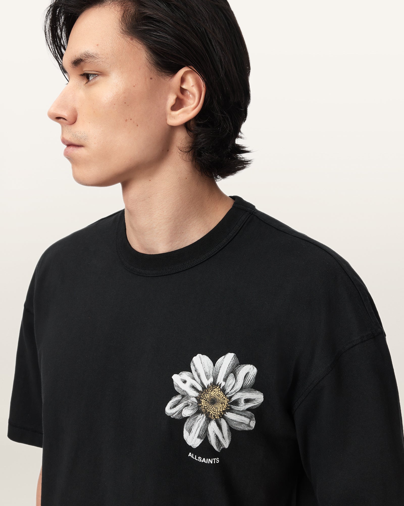 Petals SS Crew Tee