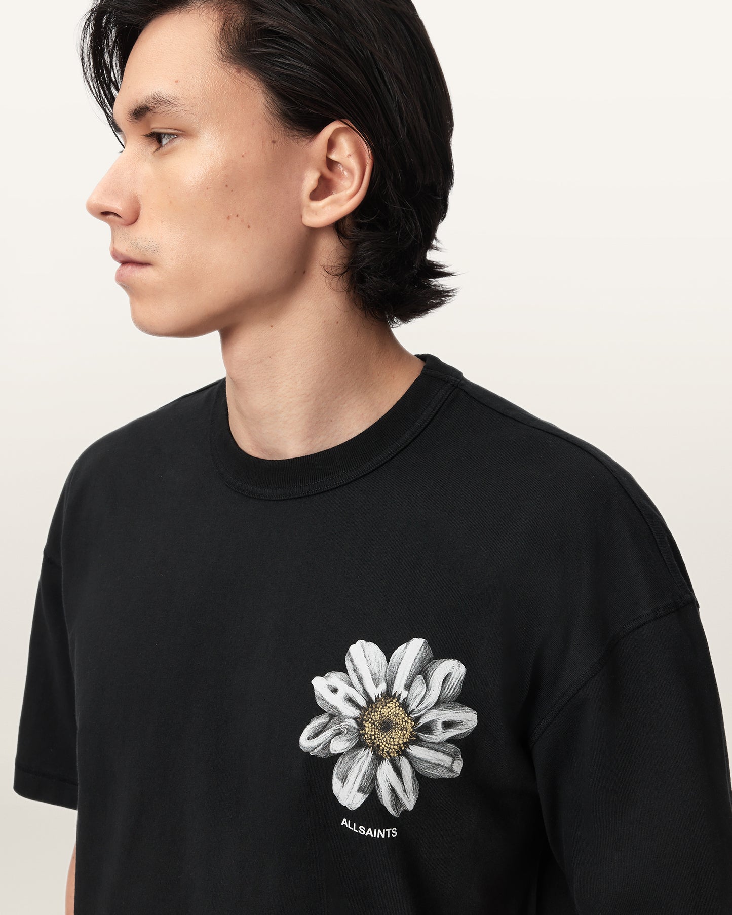 Petals SS Crew Tee