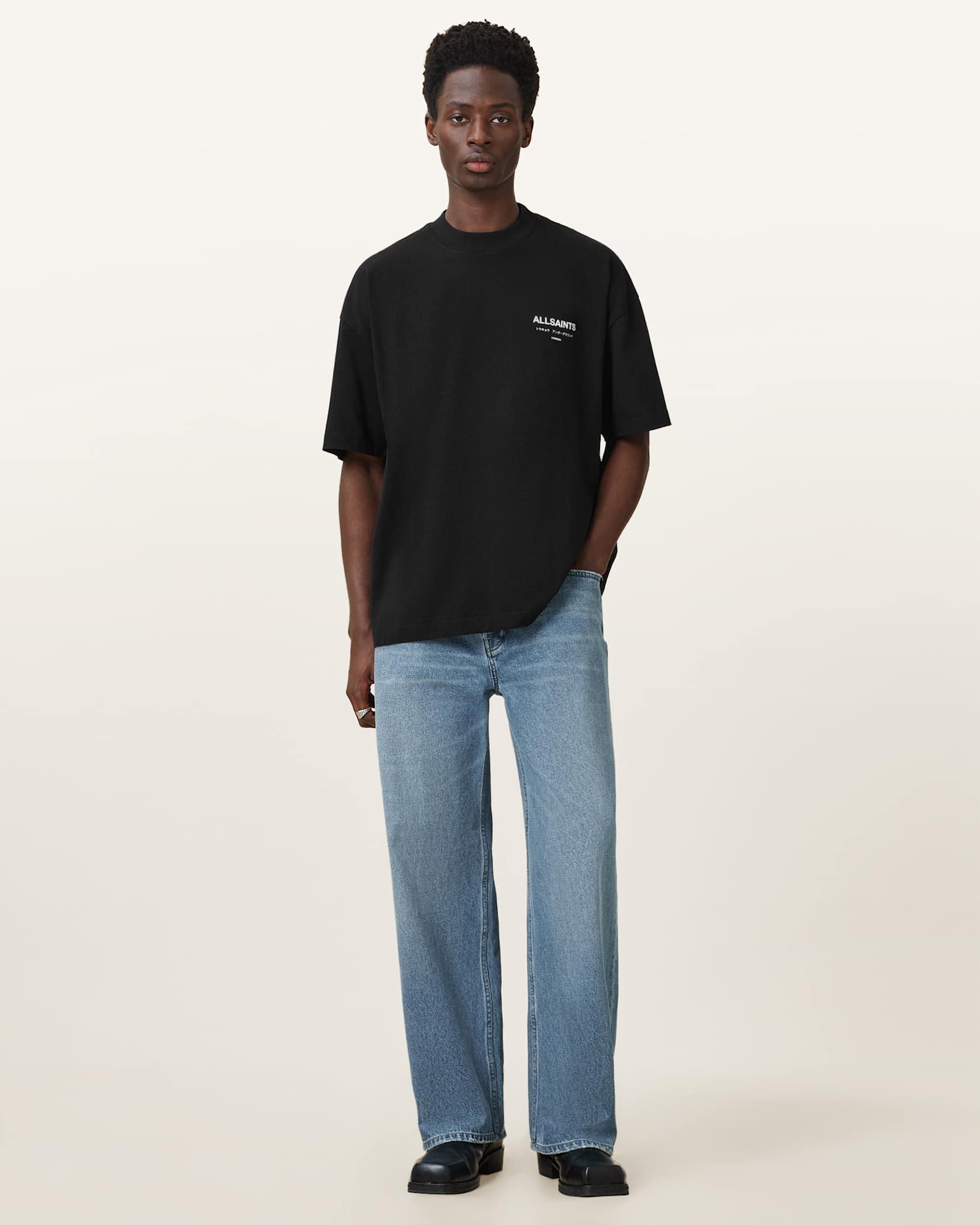 Underground Short Sleeve Crew Graphic T-Shirt