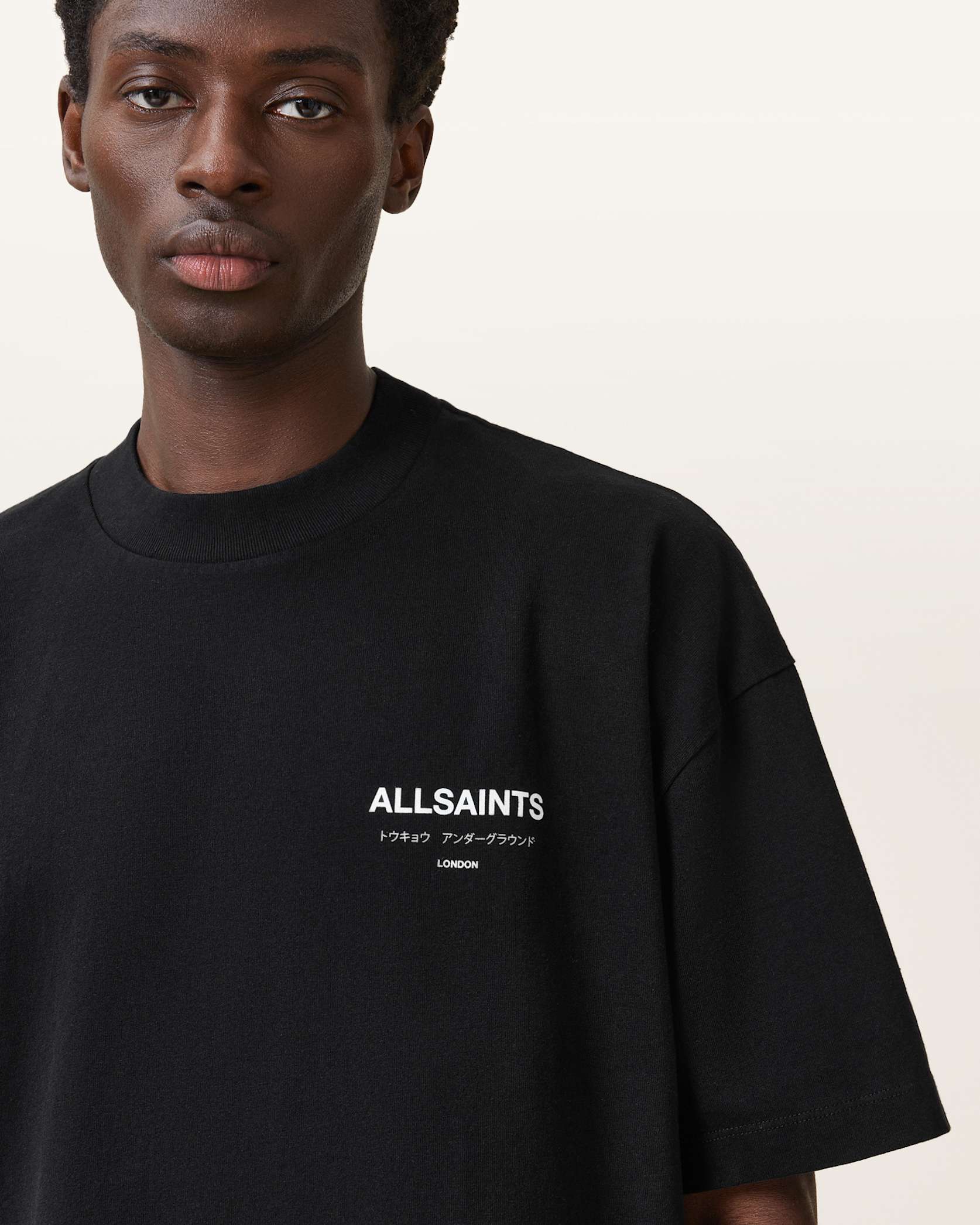 Underground Short Sleeve Crew Graphic T-Shirt