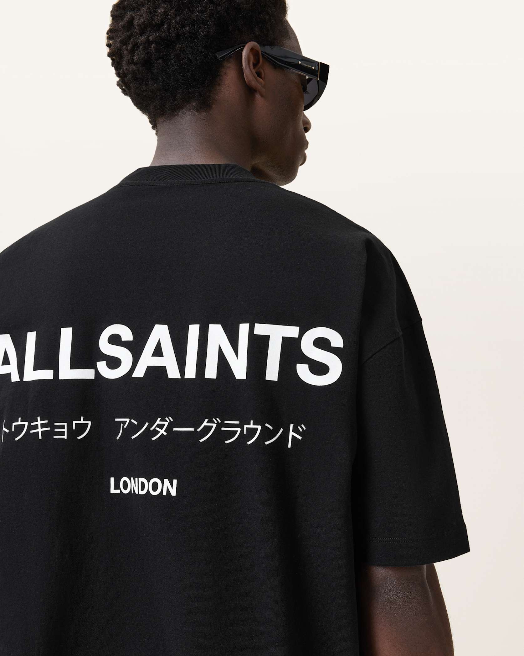 Underground Short Sleeve Crew Graphic T-Shirt