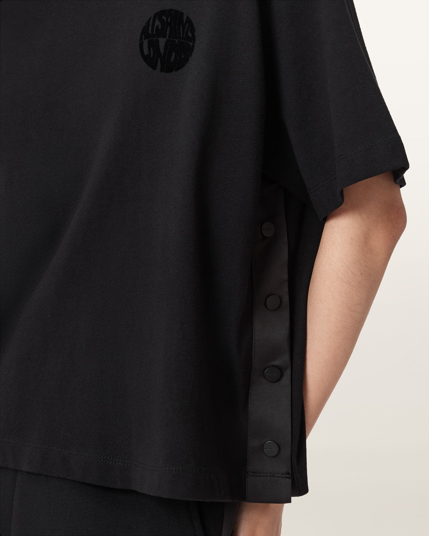 Zanda Tee