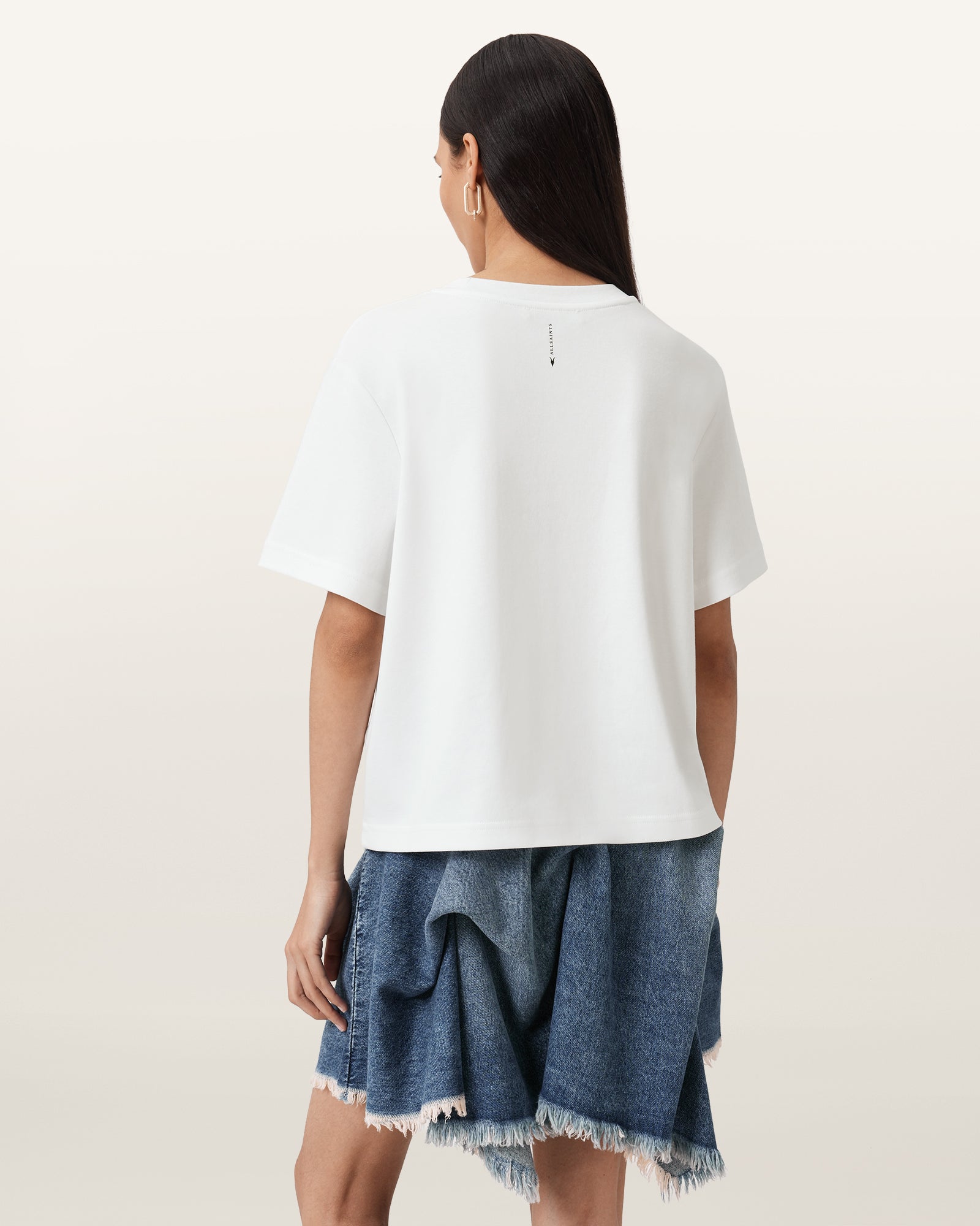 Lisa Tee
