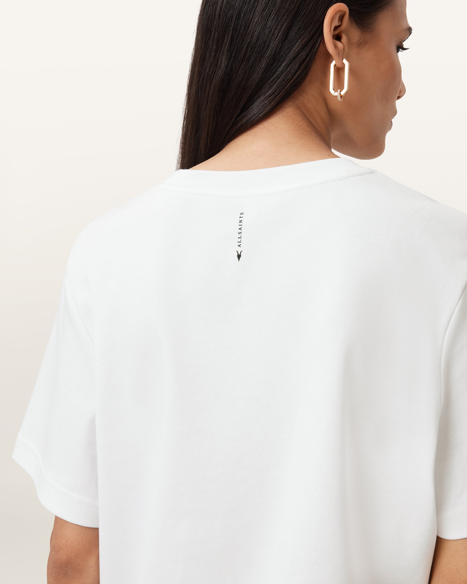Lisa Tee