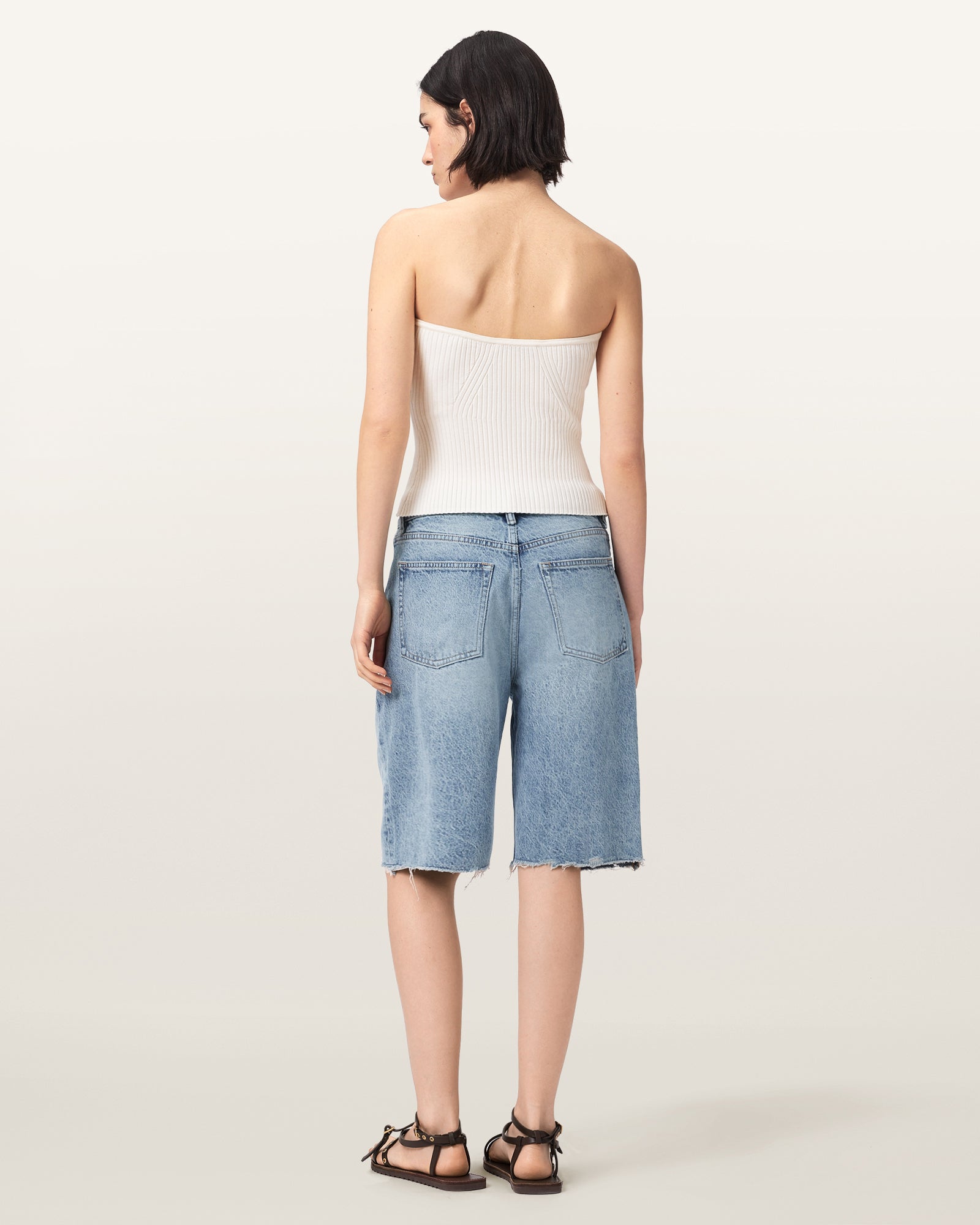 Aki Crossover Short