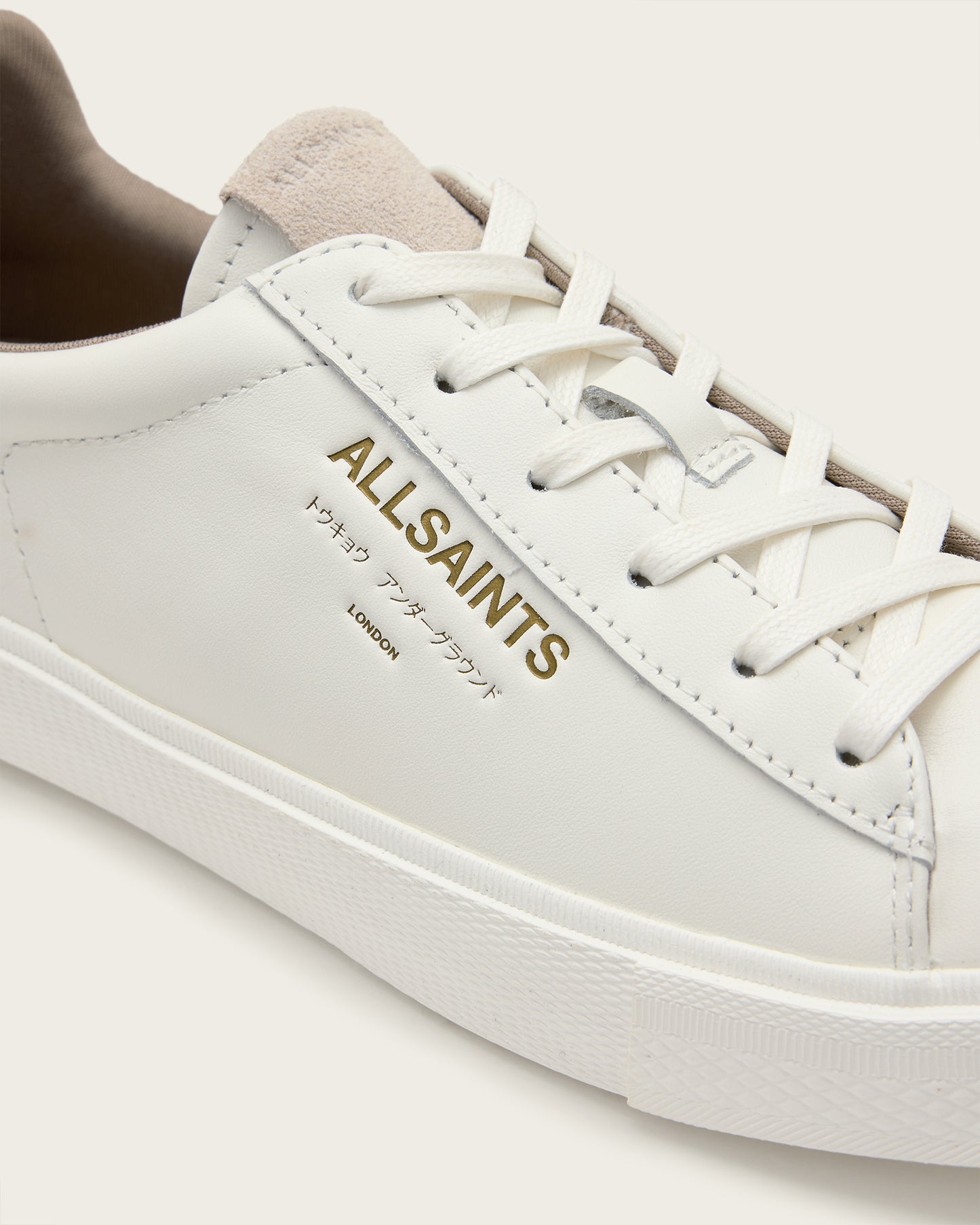 Underground Sneaker