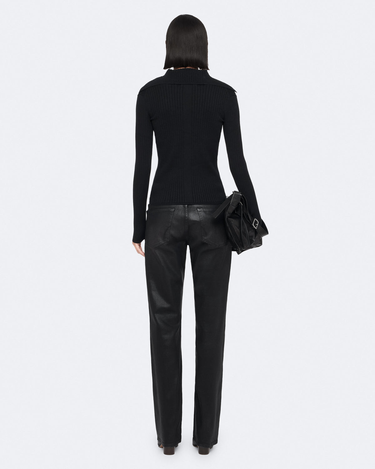 Cruz Zip Through