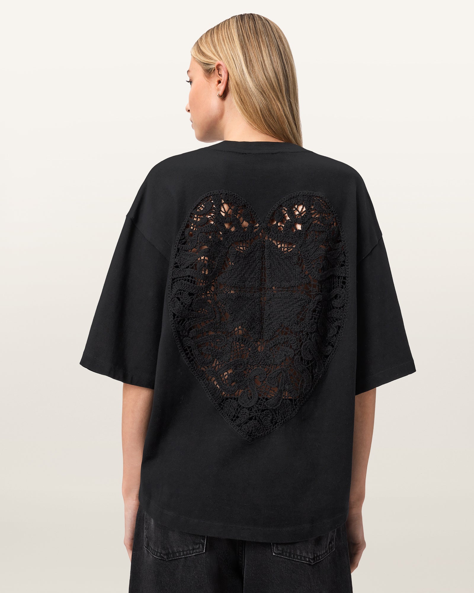 Esme Amelie Tee