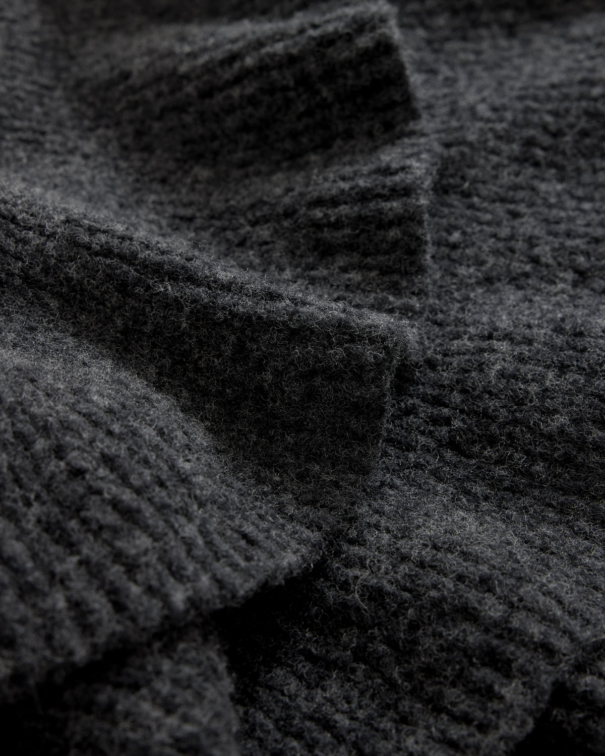 Amalie Ruffle Scarf