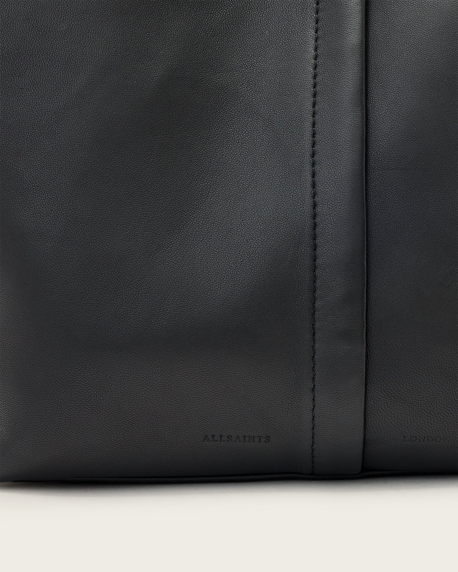 Ara E/W Tote