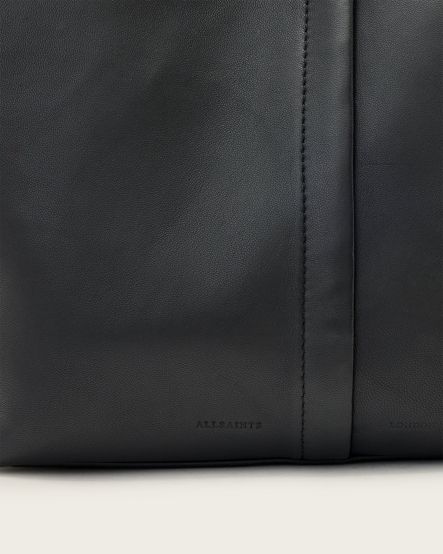 Ara E/W Tote
