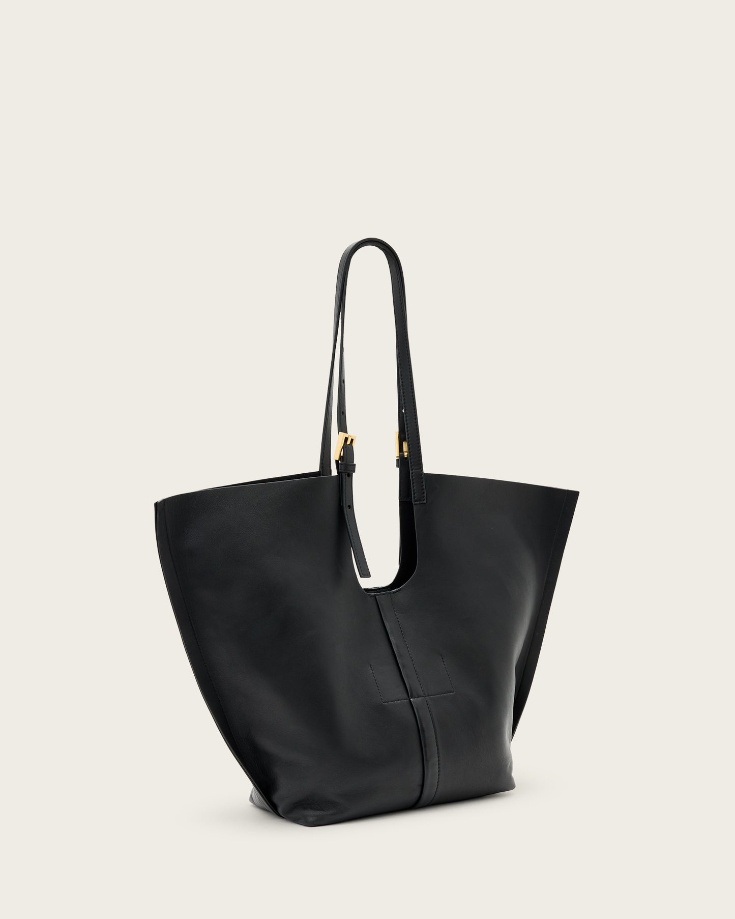 Ara E/W Tote