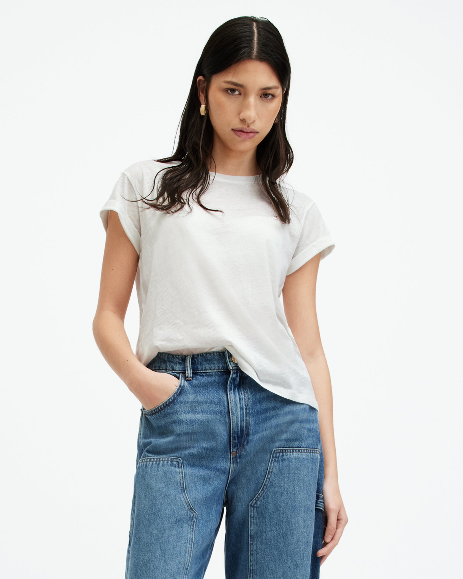 Anna Tee