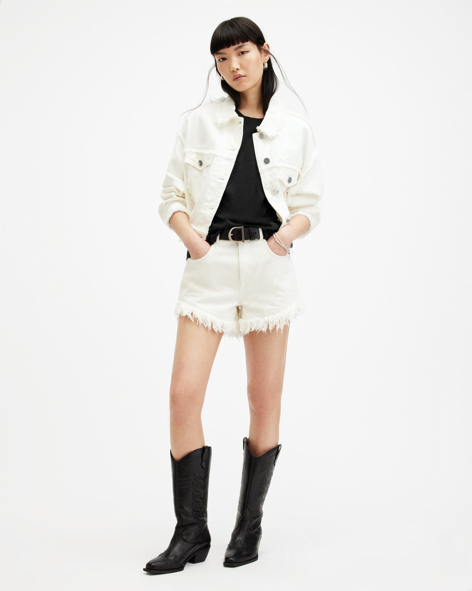 Anna Tee
